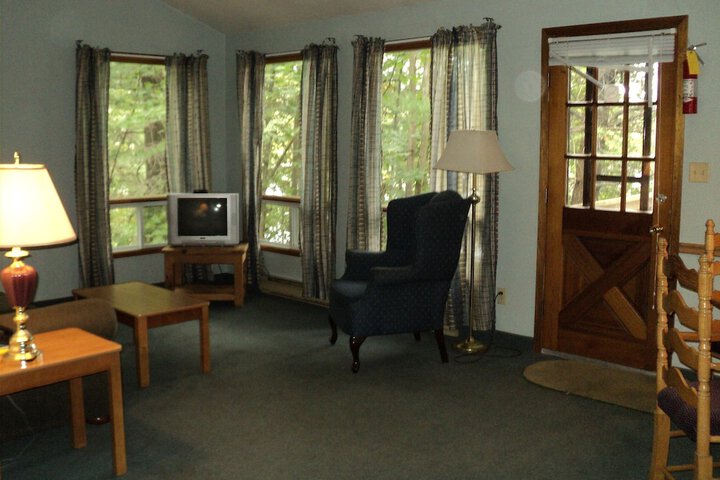 Room 45 of 82