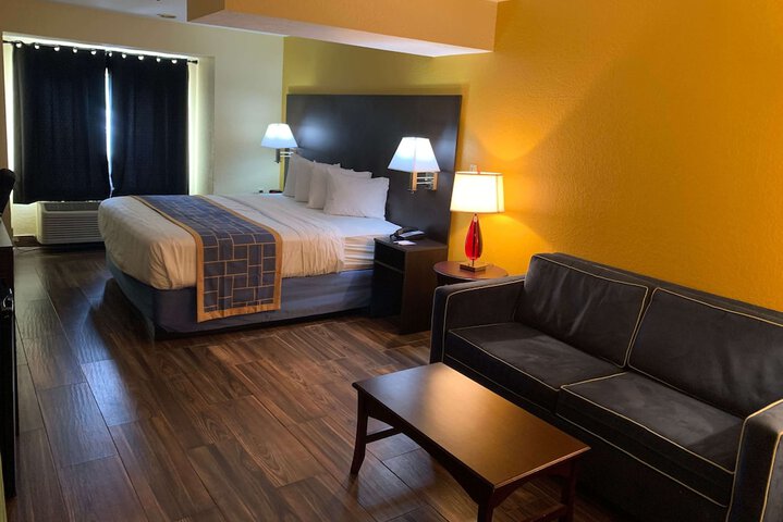 Room 73 of 95