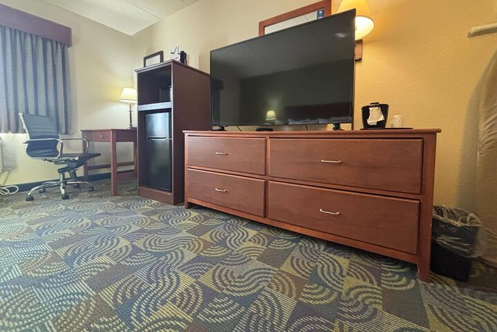 AmericInn by Wyndham Kewanee