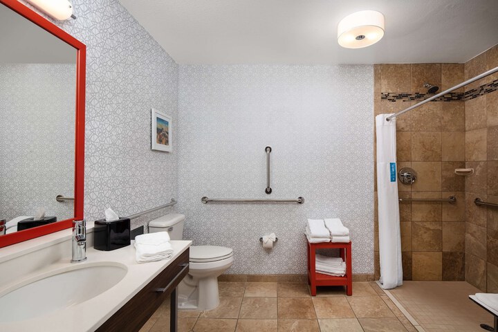 Room 20 of 48