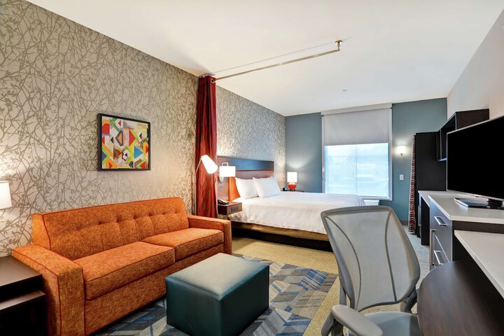 Room 8 of 41