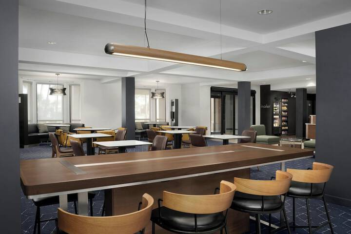 Courtyard by Marriott Lakeland