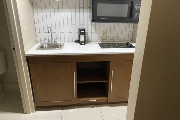 Baymont by Wyndham Odessa University Area