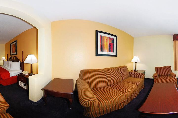 Room 21 of 41