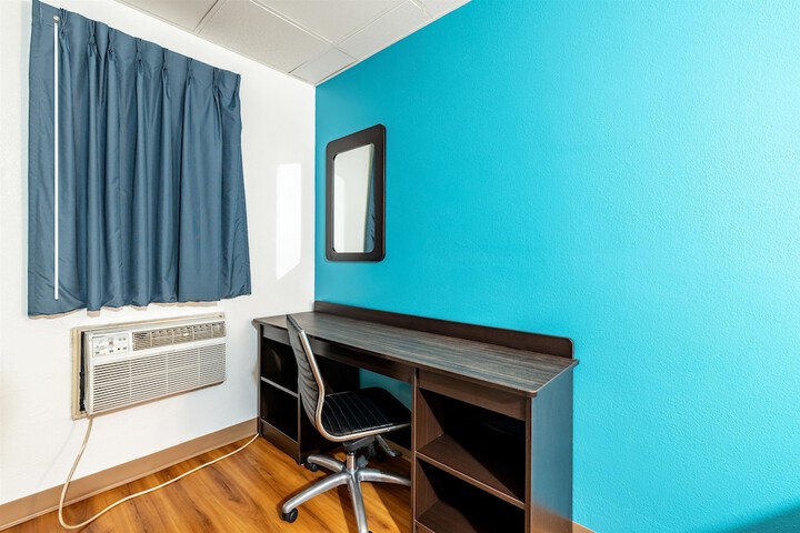 Room 25 of 59