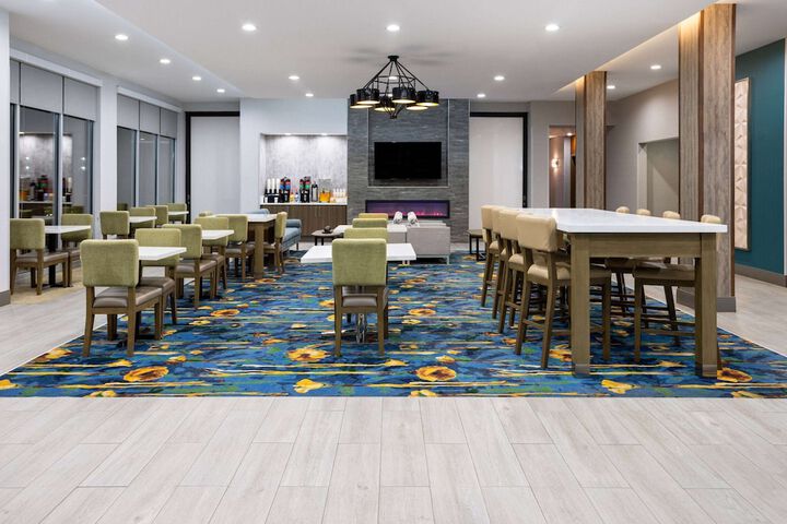 Hotel Interior 10 of 37