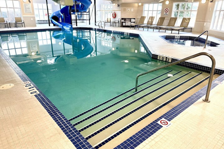 Holiday Inn Express Hotel & Suites Airdrie-Calgary North by IHG