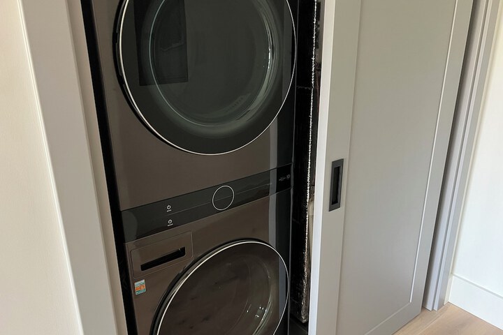 Room 83 of 109