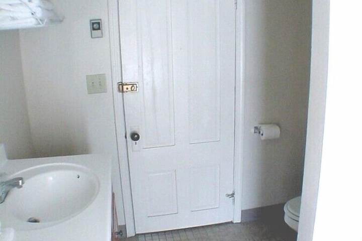 Room 14 of 39