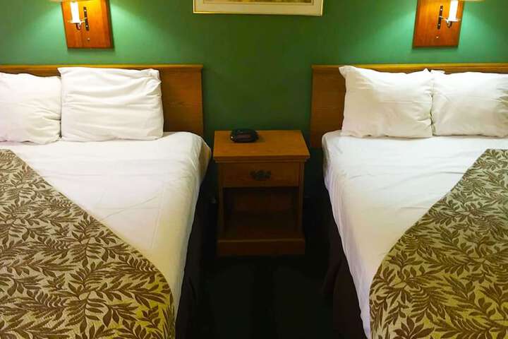 Room 27 of 28