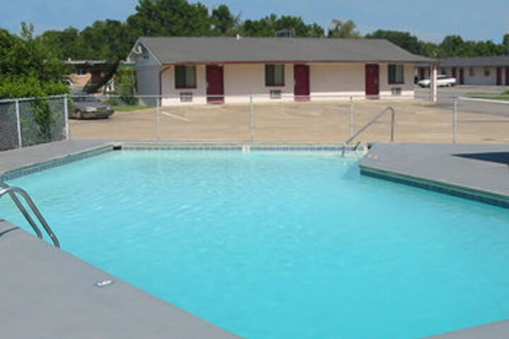 Pool 7 of 40
