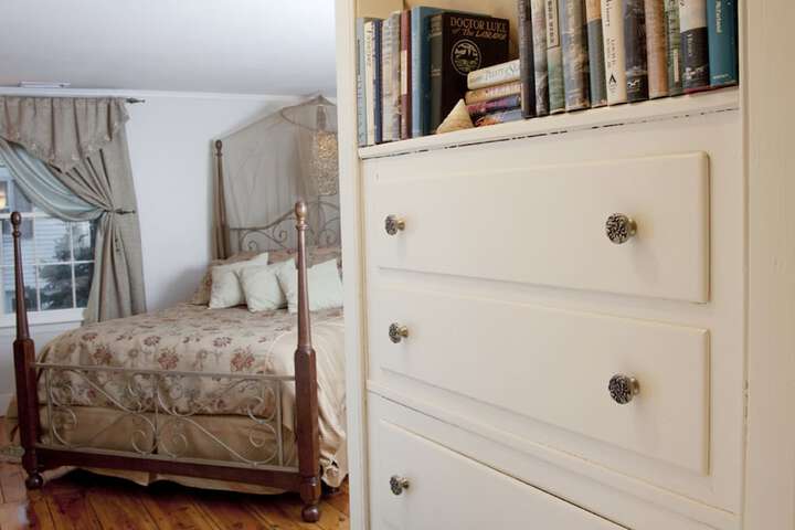 Room 40 of 76