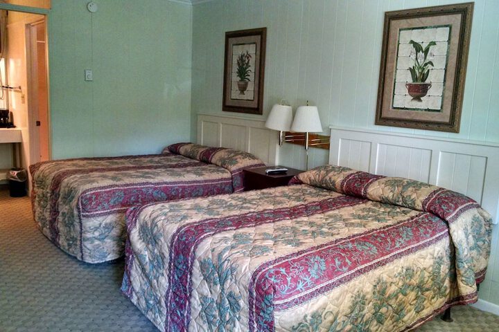 Room 50 of 75