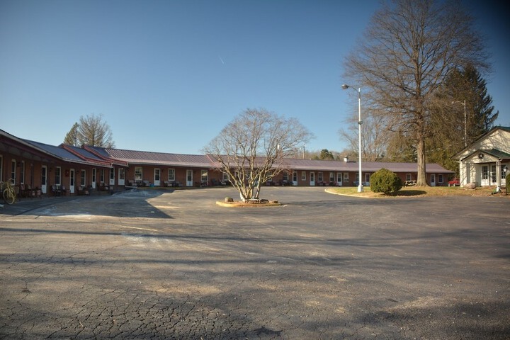 Property Grounds 53 of 59