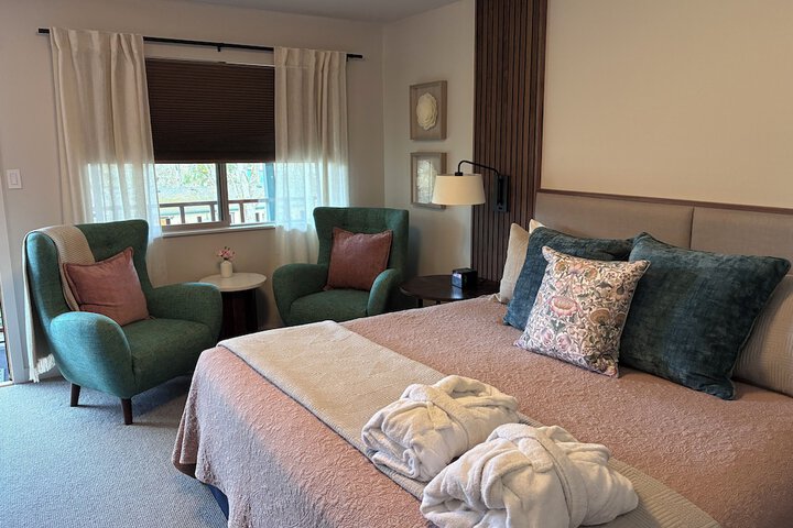 Discovery Inn