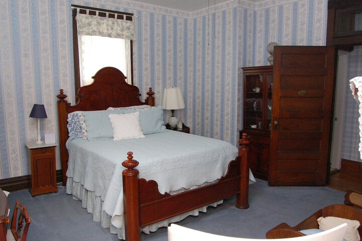 Room 30 of 60