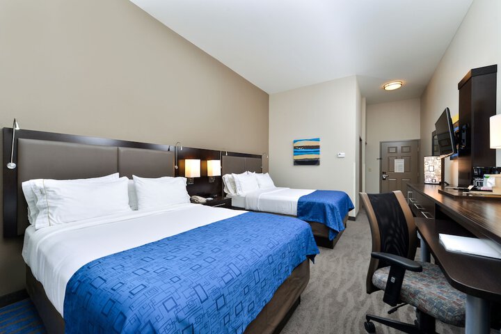 Holiday Inn Express St. Louis West - OFallon by IHG