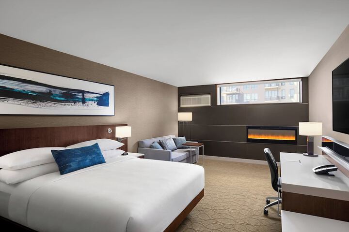 Delta Hotels by Marriott Thunder Bay