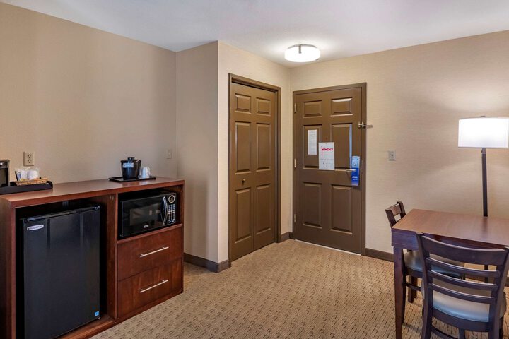 Comfort Inn