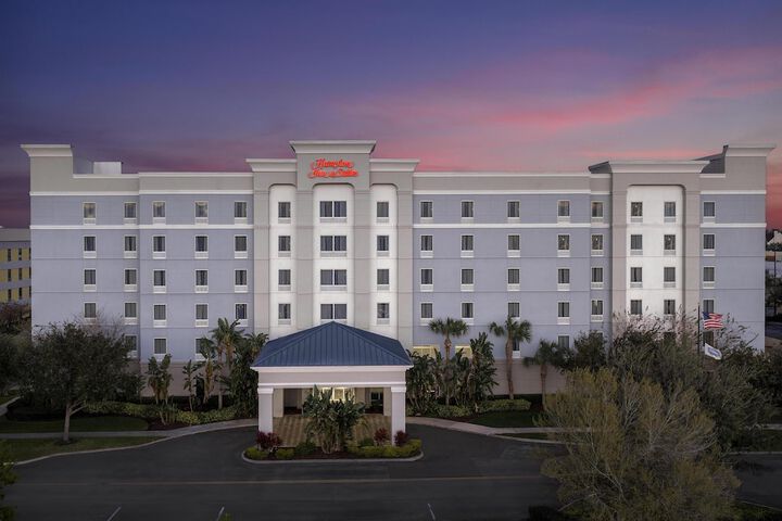 Hampton Inn & Suites Lakeland-South Polk Parkway
