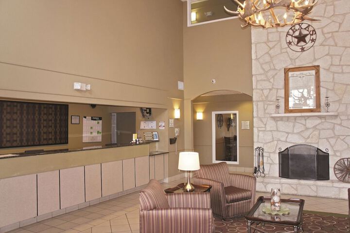 Hotel Interior 15 of 47