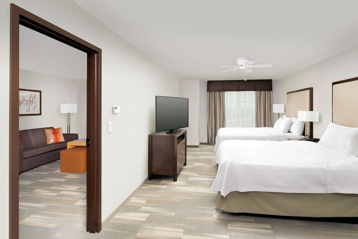 Room 15 of 31