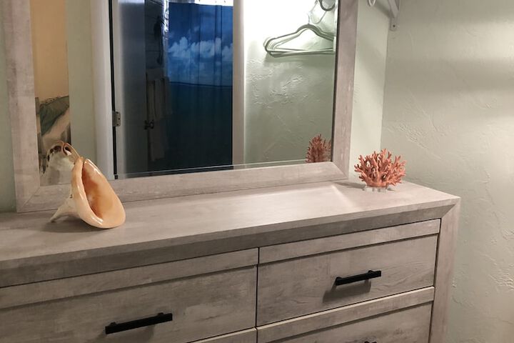 Room 46 of 51