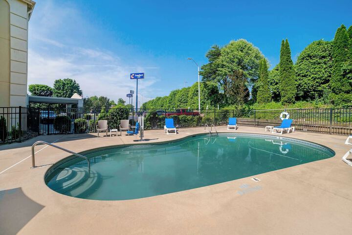 Comfort Inn Asheville Airport