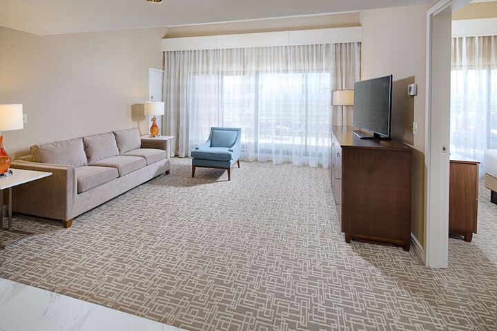 Room 25 of 46