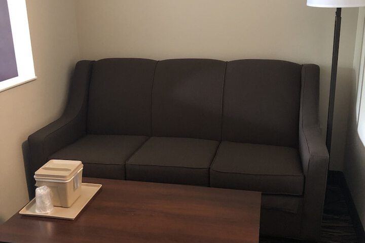 Room 25 of 52