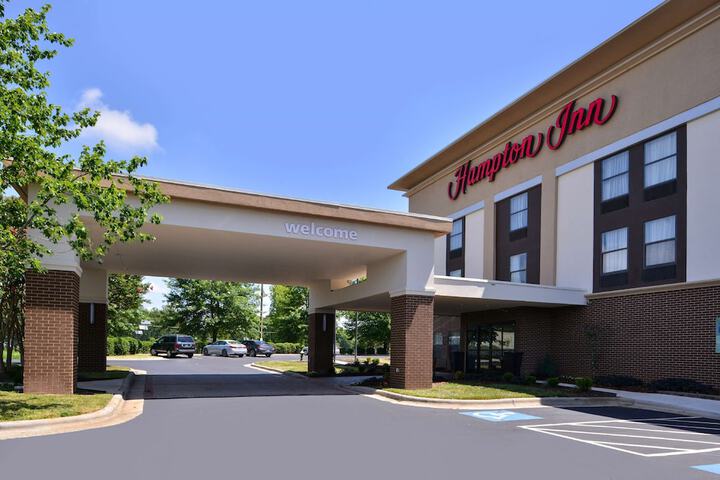 Hampton Inn Greensboro-East