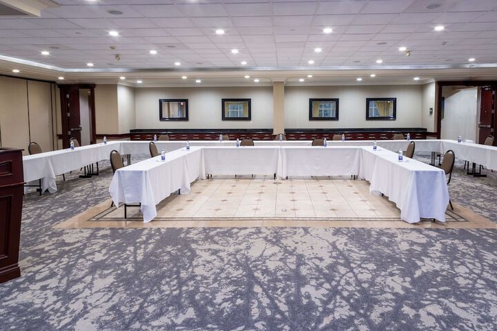 Hilton Garden Inn Niagara-on-the-Lake
