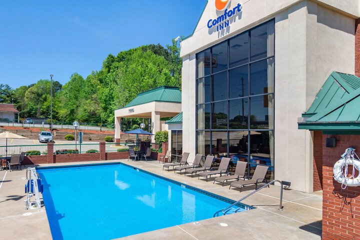Pool 3 of 22