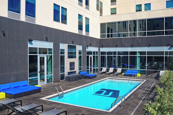 Aloft by Marriott Oklahoma City Downtown - Bricktown
