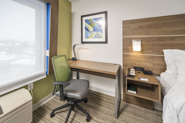 Room 15 of 63