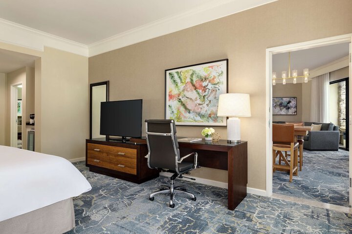 Room 35 of 154