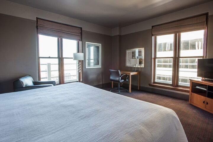 Room 46 of 67