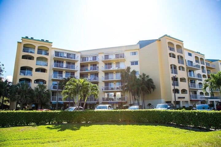 San Marco Residences 508