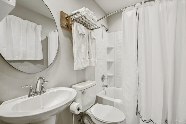 Room 10 of 21