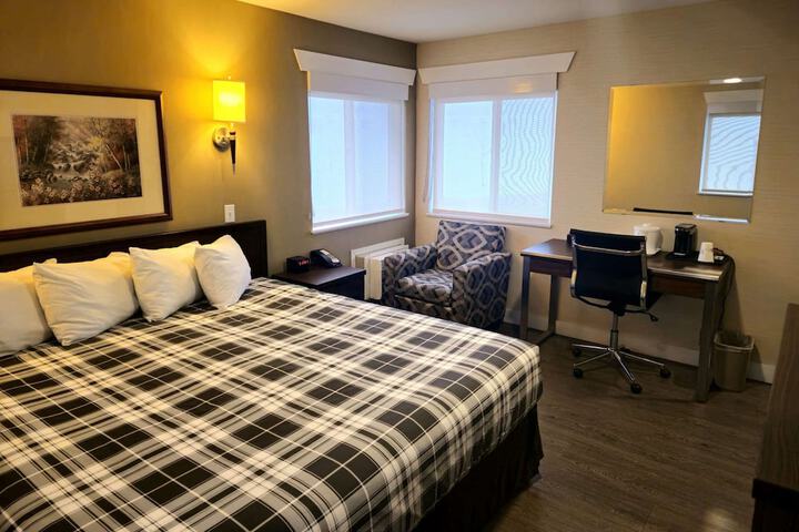 Room 44 of 47