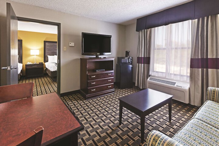 Room 15 of 15