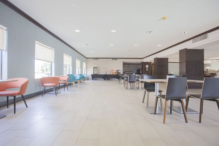 Holiday Inn & Suites Spring- The Woodlands Area by IHG