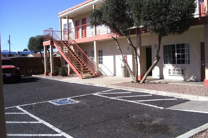Hotel 4 of 44