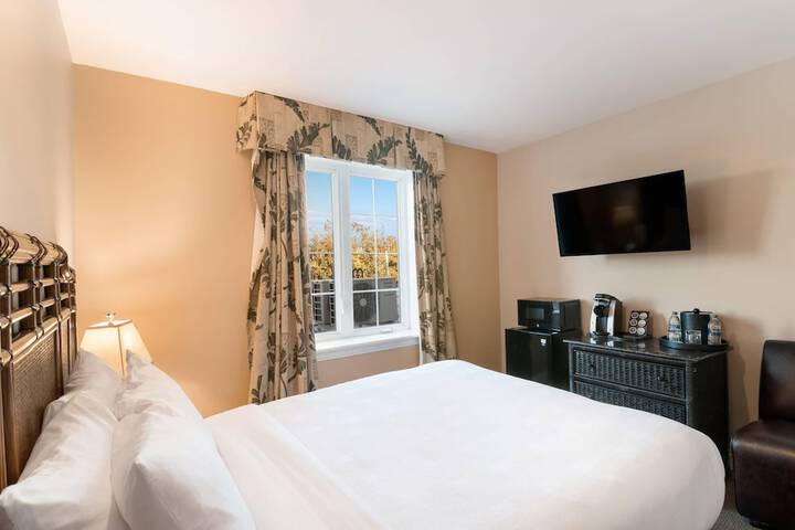 The Port Inn - Port St. Joe an Ascend Collection Hotel