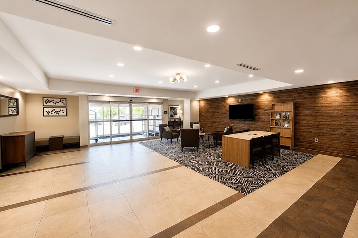 Candlewood Suites Auburn by IHG