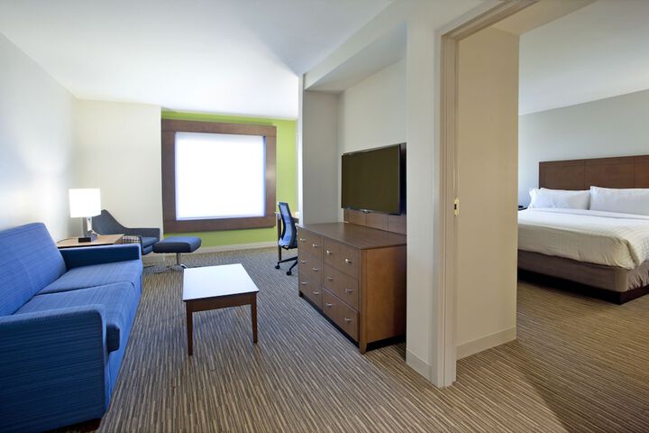 Room 19 of 45