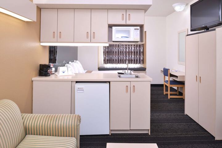 Room 14 of 35