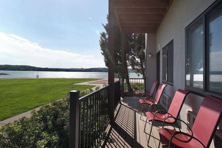 Cedar Shore Resort