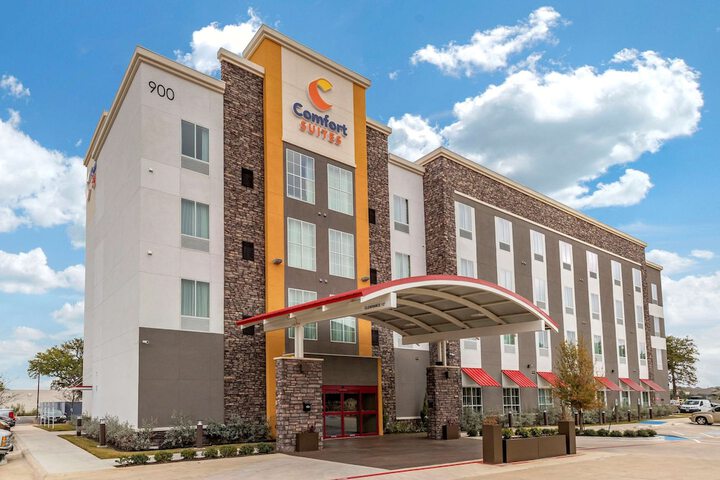 Hotel 1 of 70
