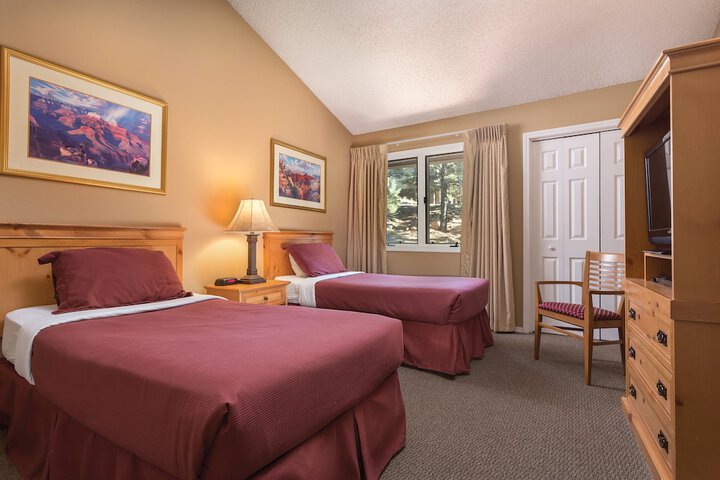 Room 17 of 38